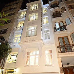 Ataker Hotel